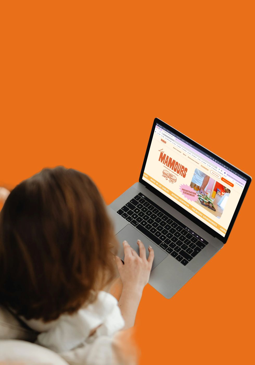 Le site Les Mamours sur ordinateur